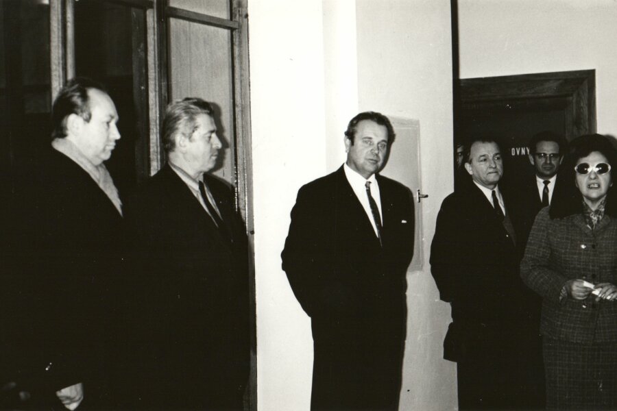 zleva M. Mráz, O. Tálský, M. Schnirch, ??, G. Pospíšilová